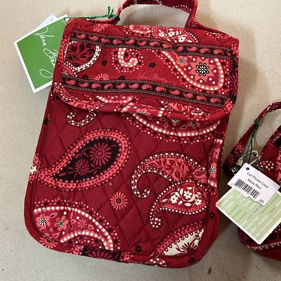 Vera Bradley lunch tote and cell phone case in Mesa Red pattern NWT - Picture 2 of 4